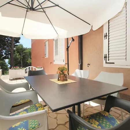 Apartment Danica *